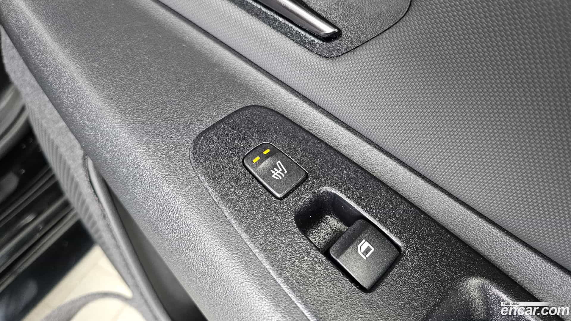 AVANTE Hyundai 2020.10-OPTION-023