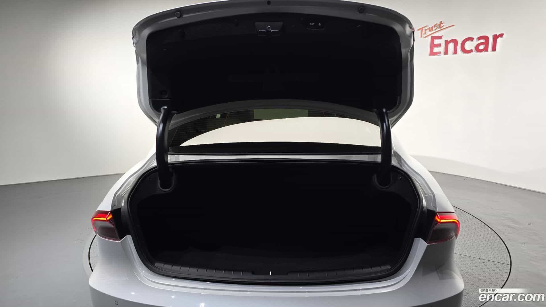 Grandeur Hyundai 2022.6-OPTION-023