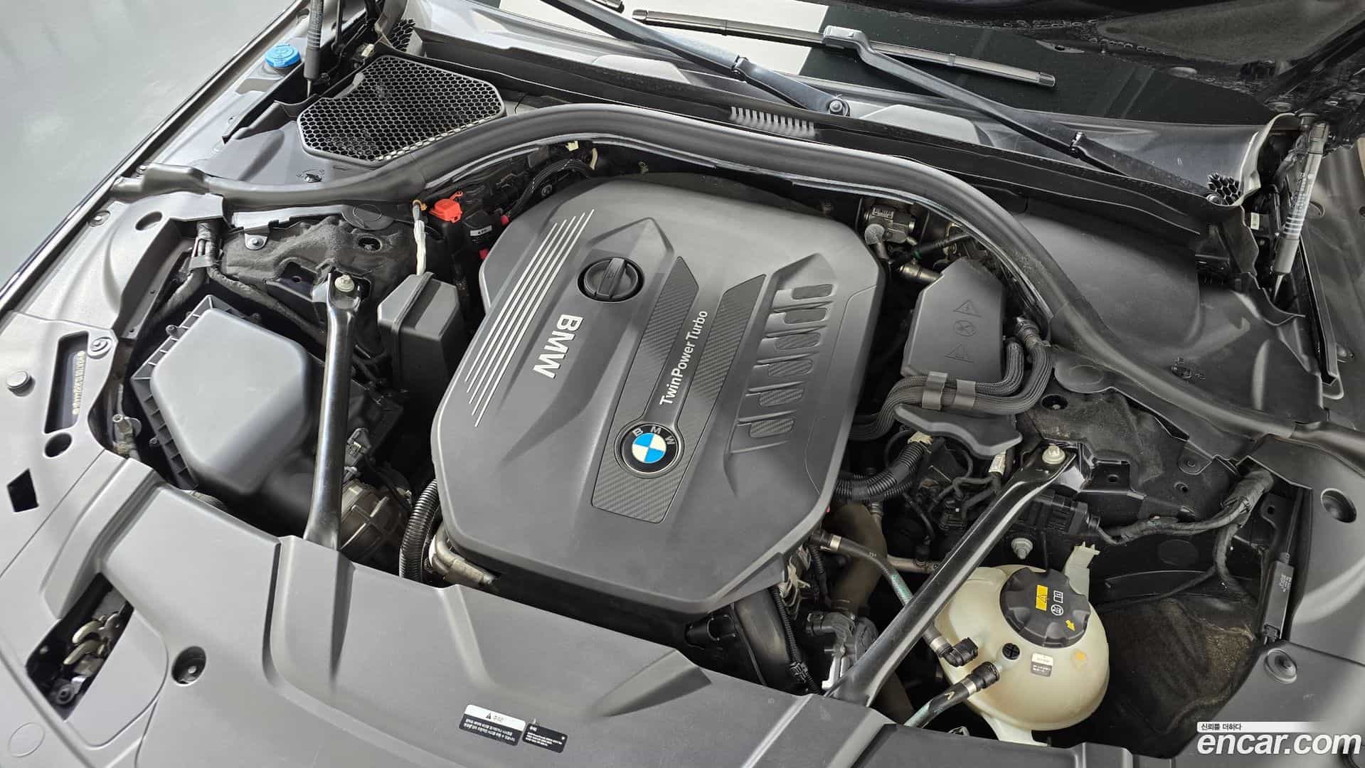 7-Series BMW 2019.4-OUTER-006