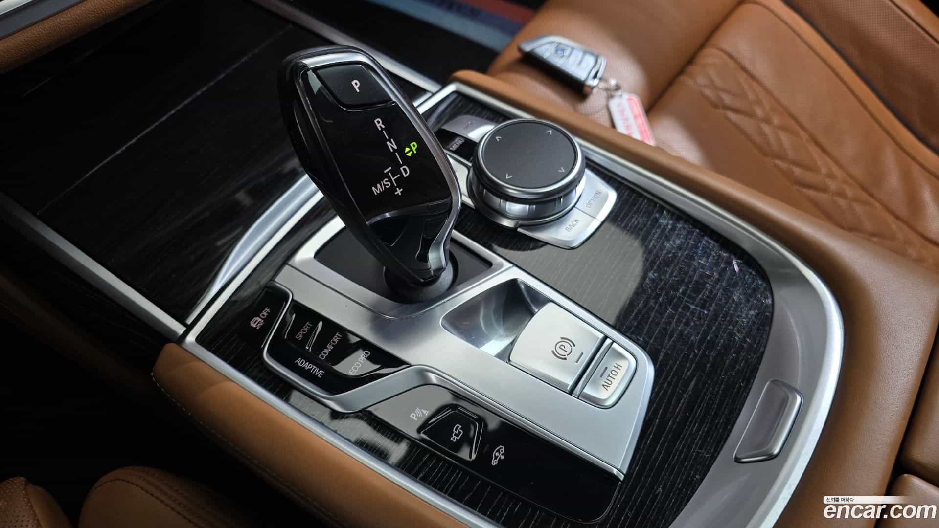 7-Series BMW 2019.4-INNER-009