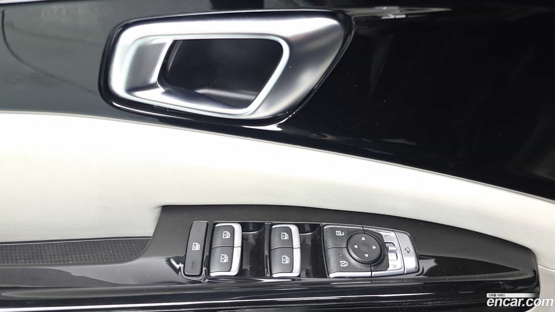 Canival Kia 2022.4-OPTION-042