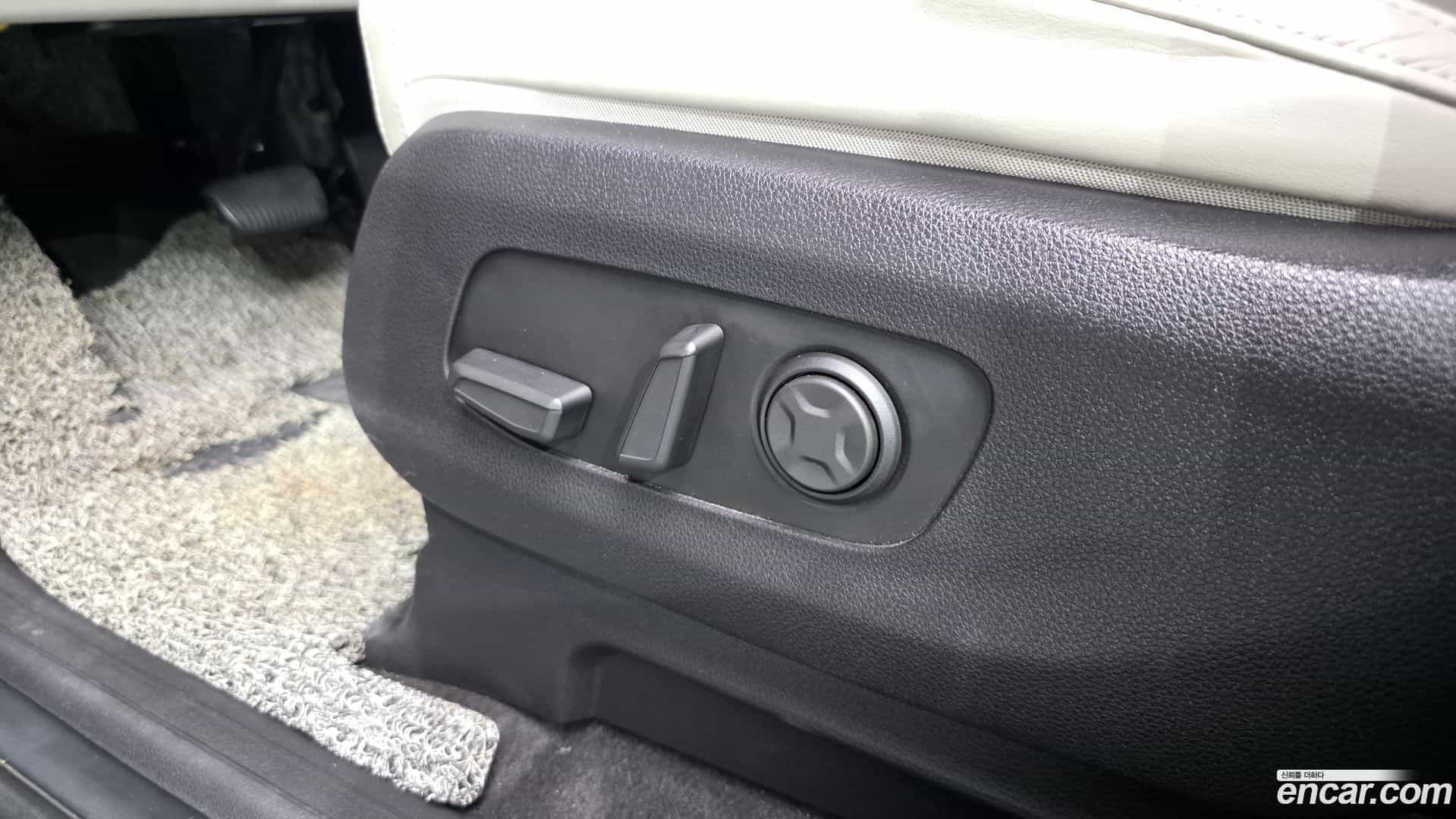 Canival Kia 2022.4-OPTION-045
