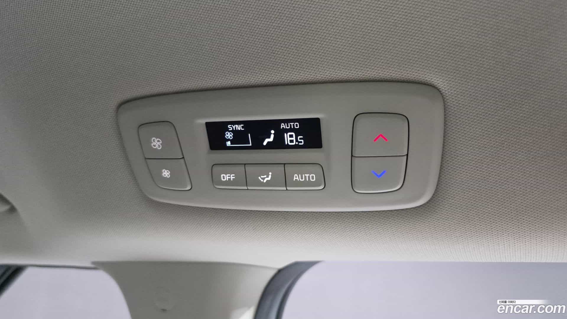 Canival Kia 2022.4-OPTION-047