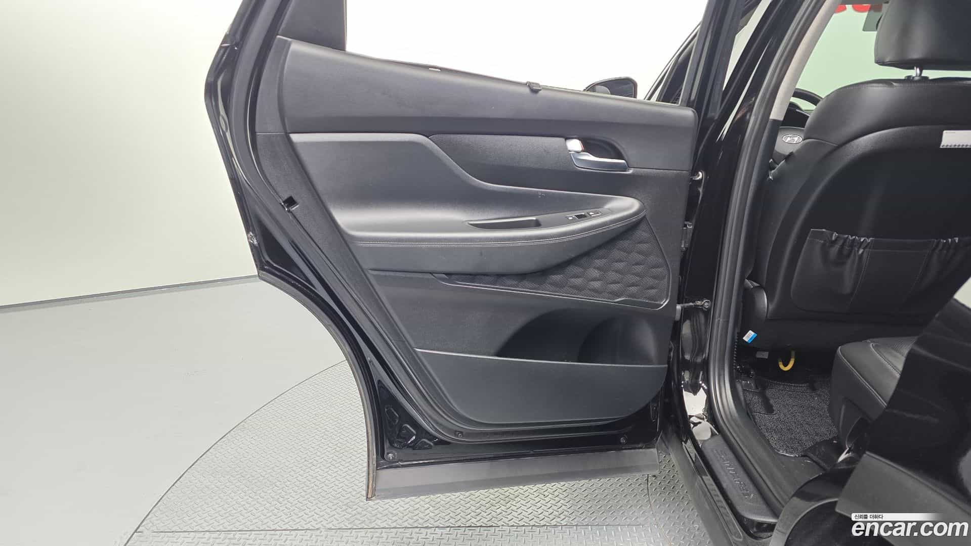 Santafe Hyundai 2020.10-INNER-035