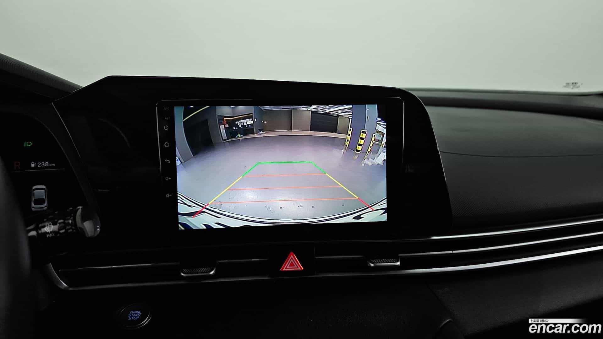 AVANTE Hyundai 2021.2-OPTION-018