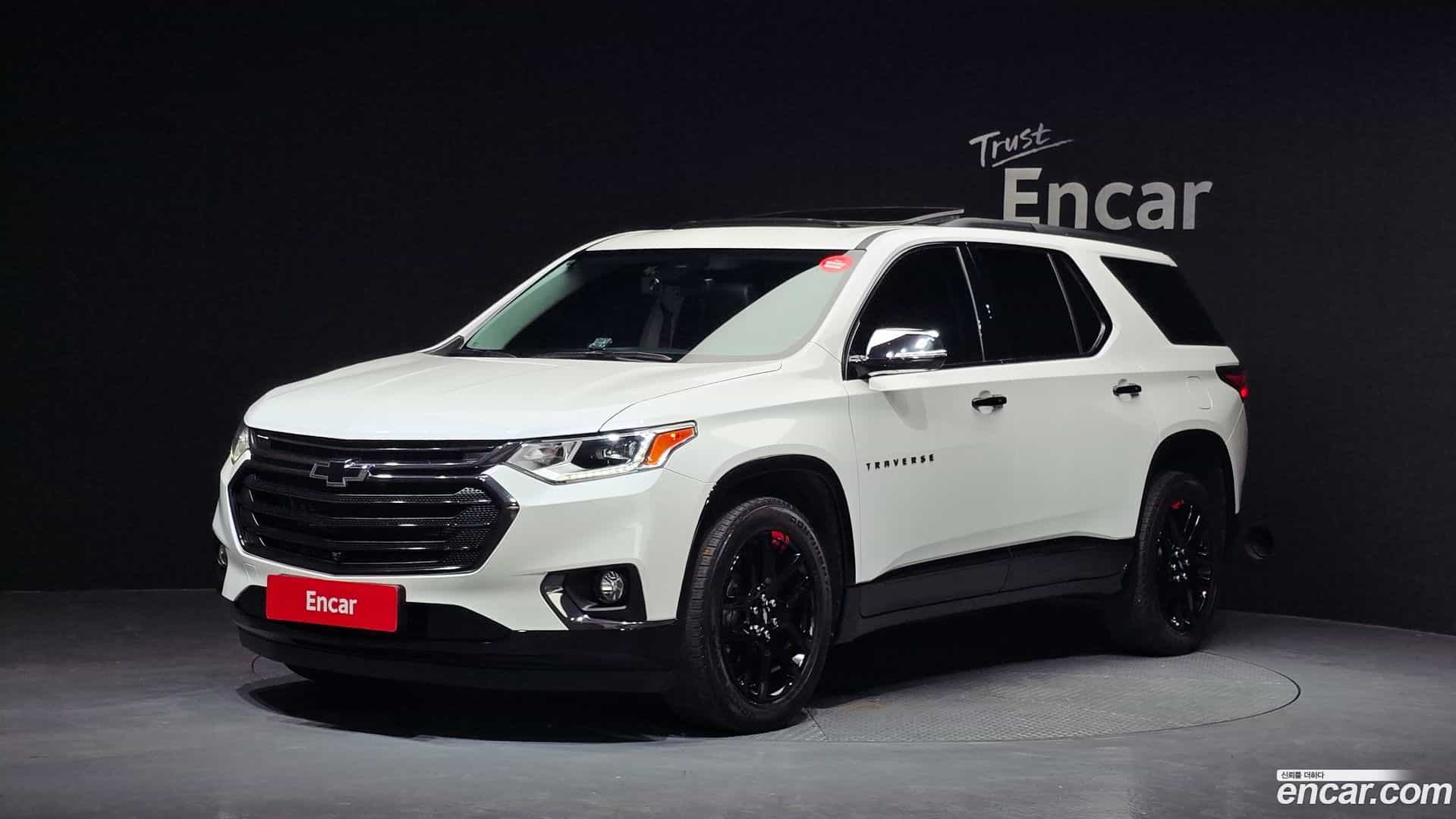 Traverse Chevrolet 2020.11-OUTER-001