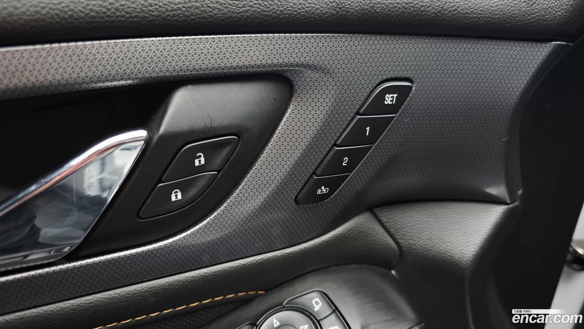 Traverse Chevrolet 2020.11-OPTION-048