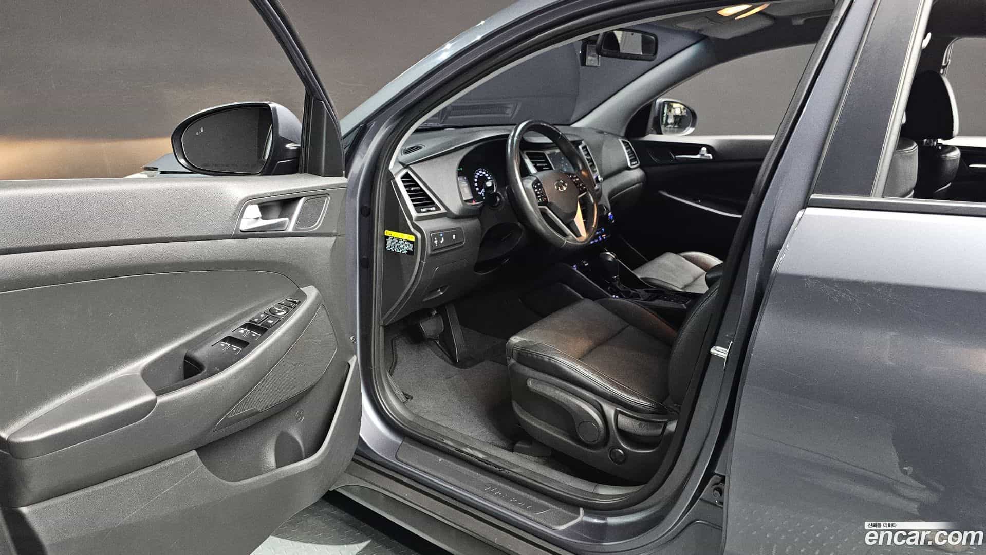 Tucson Hyundai 2017.10-INNER-010