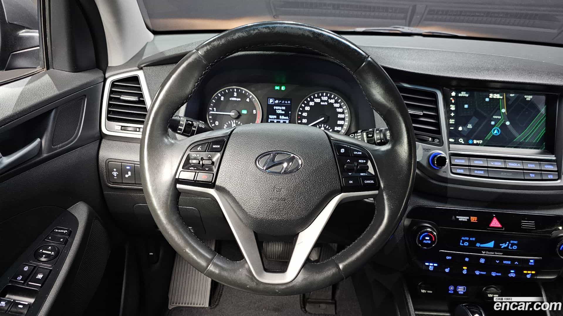 Tucson Hyundai 2017.10-OPTION-017