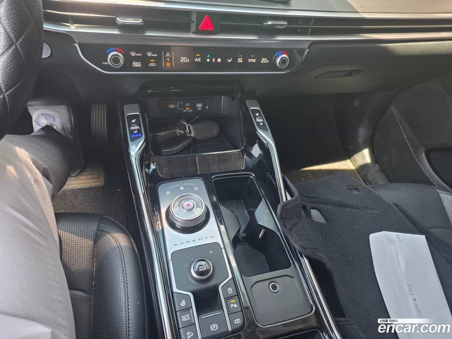 Sorento Kia 2024.2-INNER-008