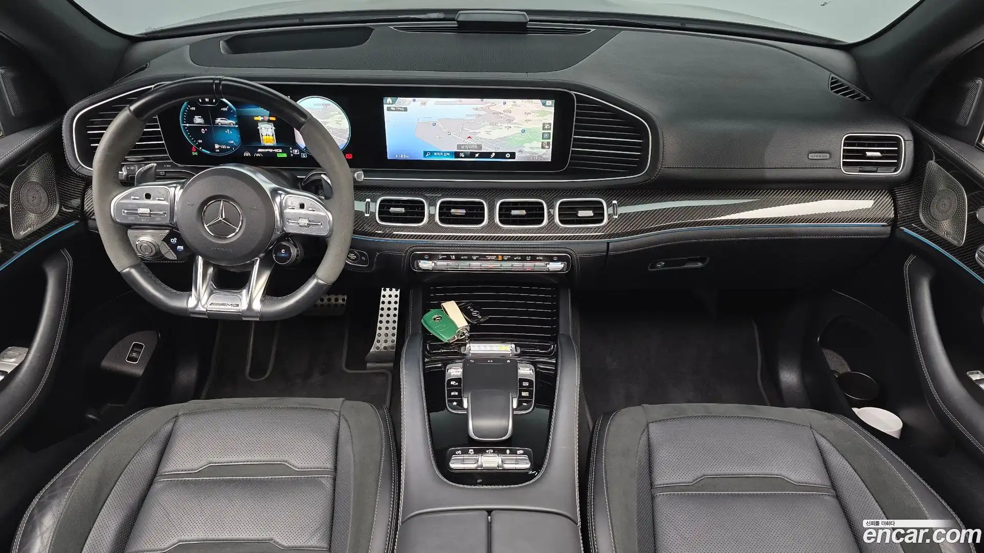 GLE-Class Mercedes-Benz 2023.8-INNER-007