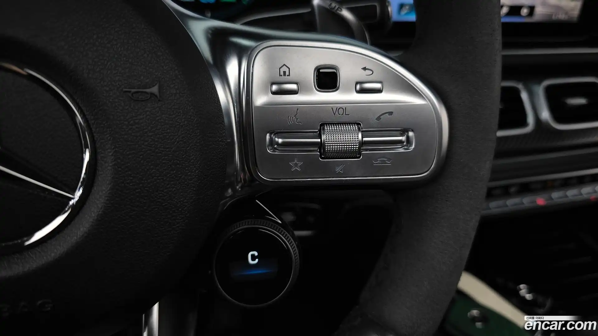 GLE-Class Mercedes-Benz 2023.8-OPTION-024