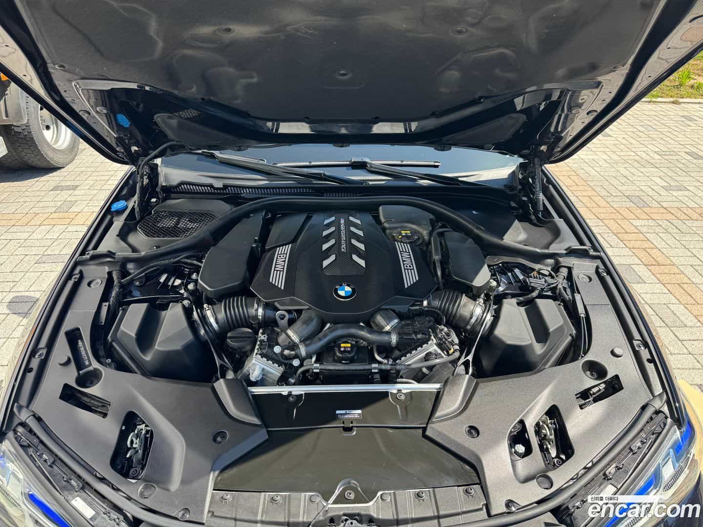 5-Series BMW 2022.5-OUTER-006