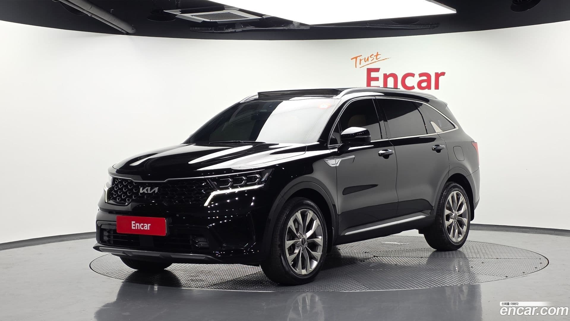 Main__Slider__Photo:Sorento Kia 2022.4-0