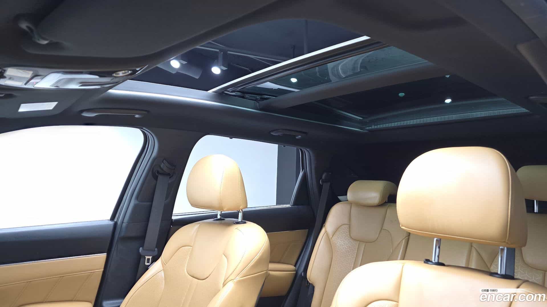 Sorento Kia 2022.4-OPTION-022