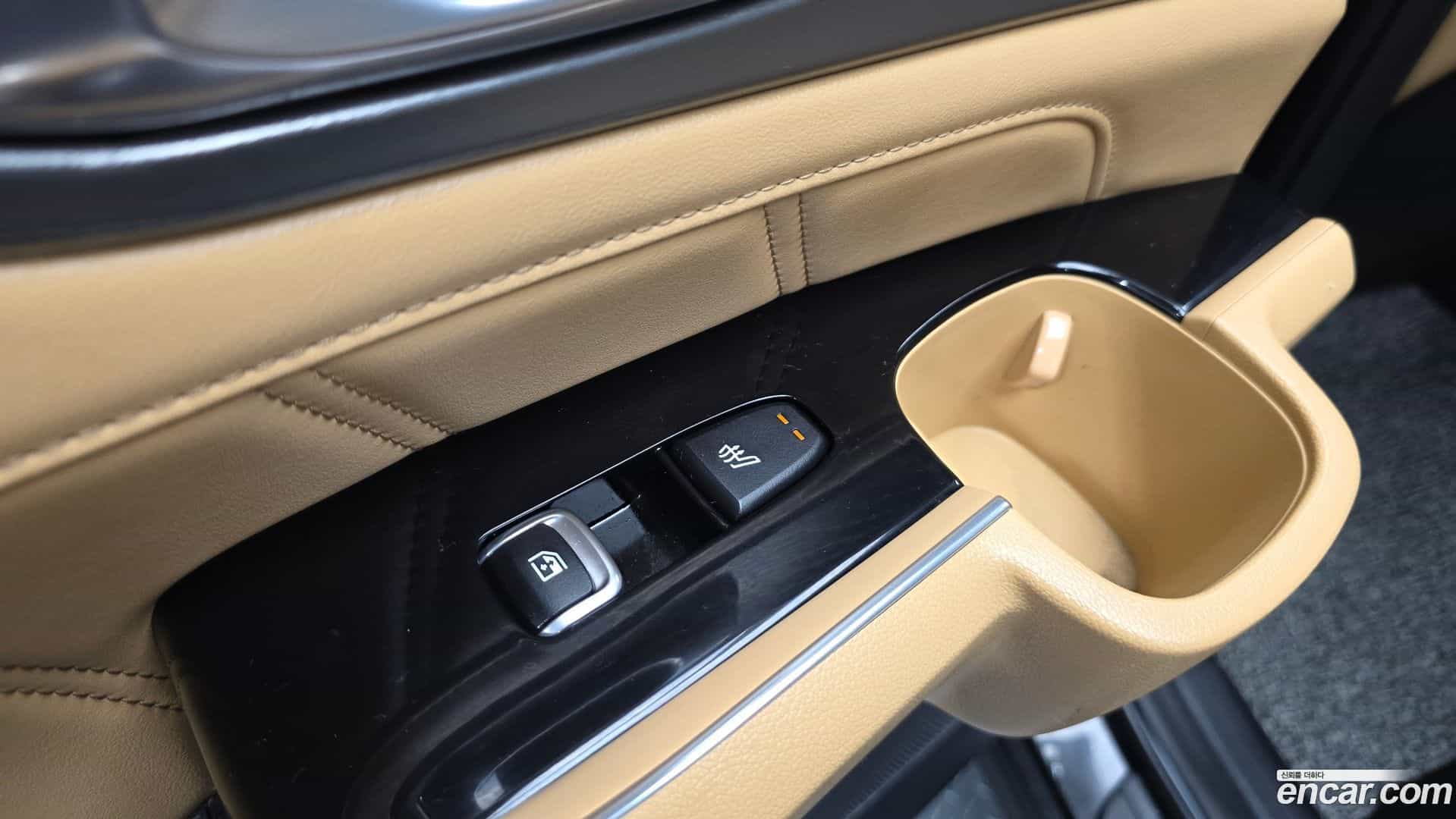 Sorento Kia 2022.4-OPTION-023