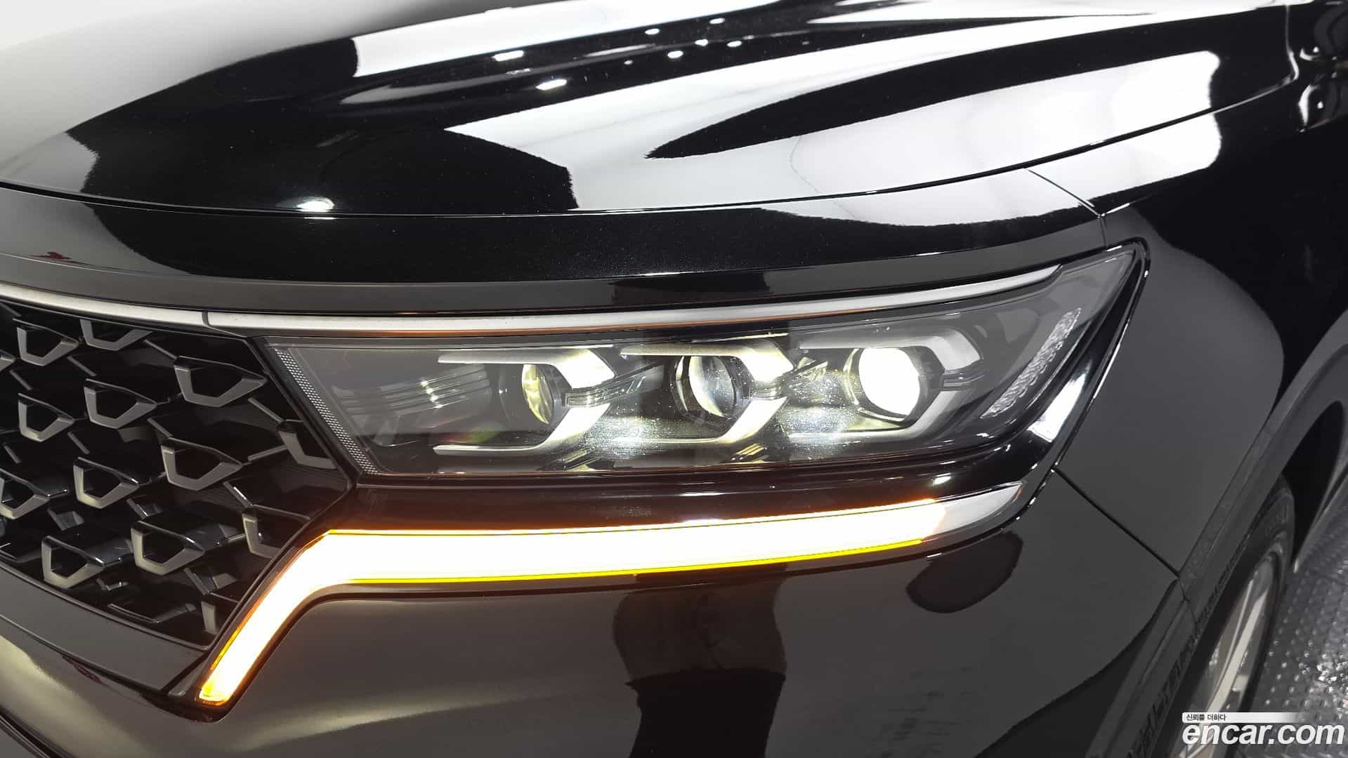 Sorento Kia 2022.4-OUTER-032