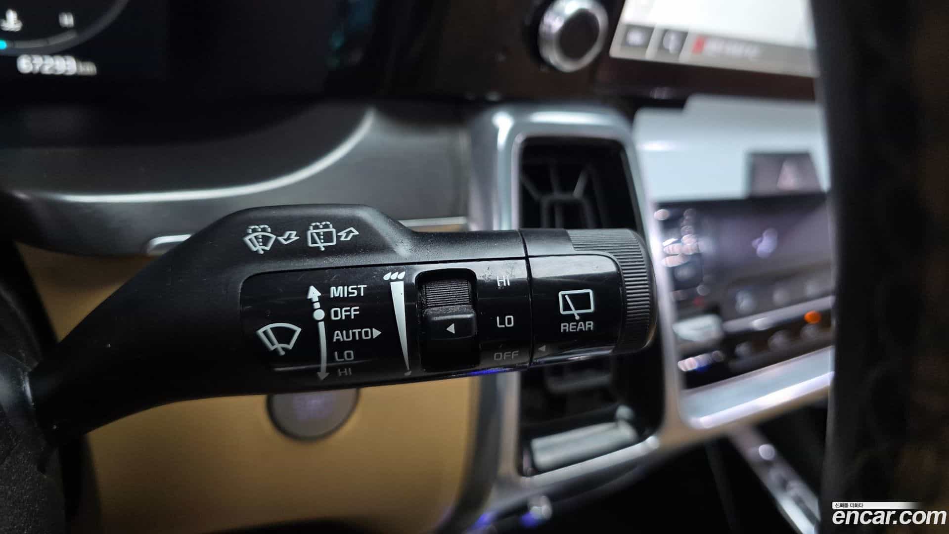 Sorento Kia 2022.4-INNER-036