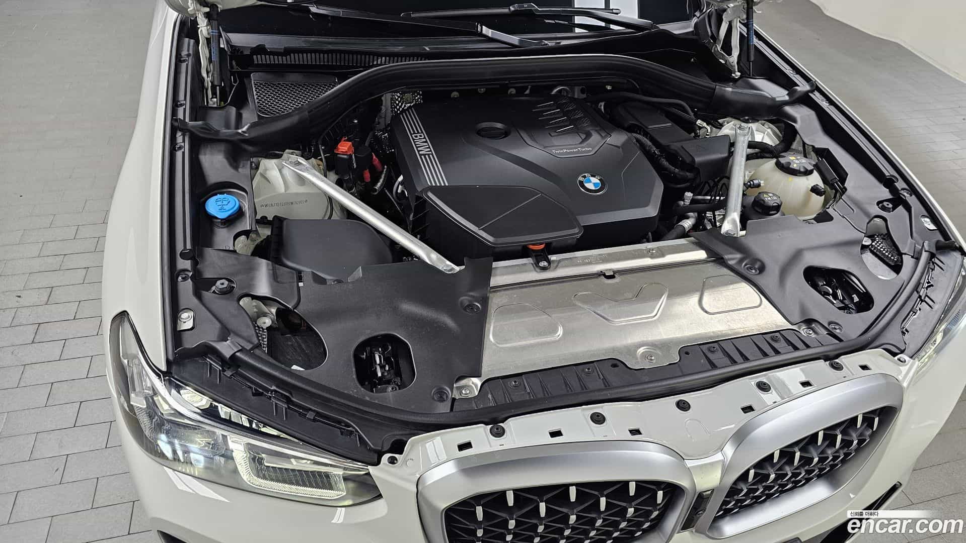 X4 BMW 2024.6-OUTER-006