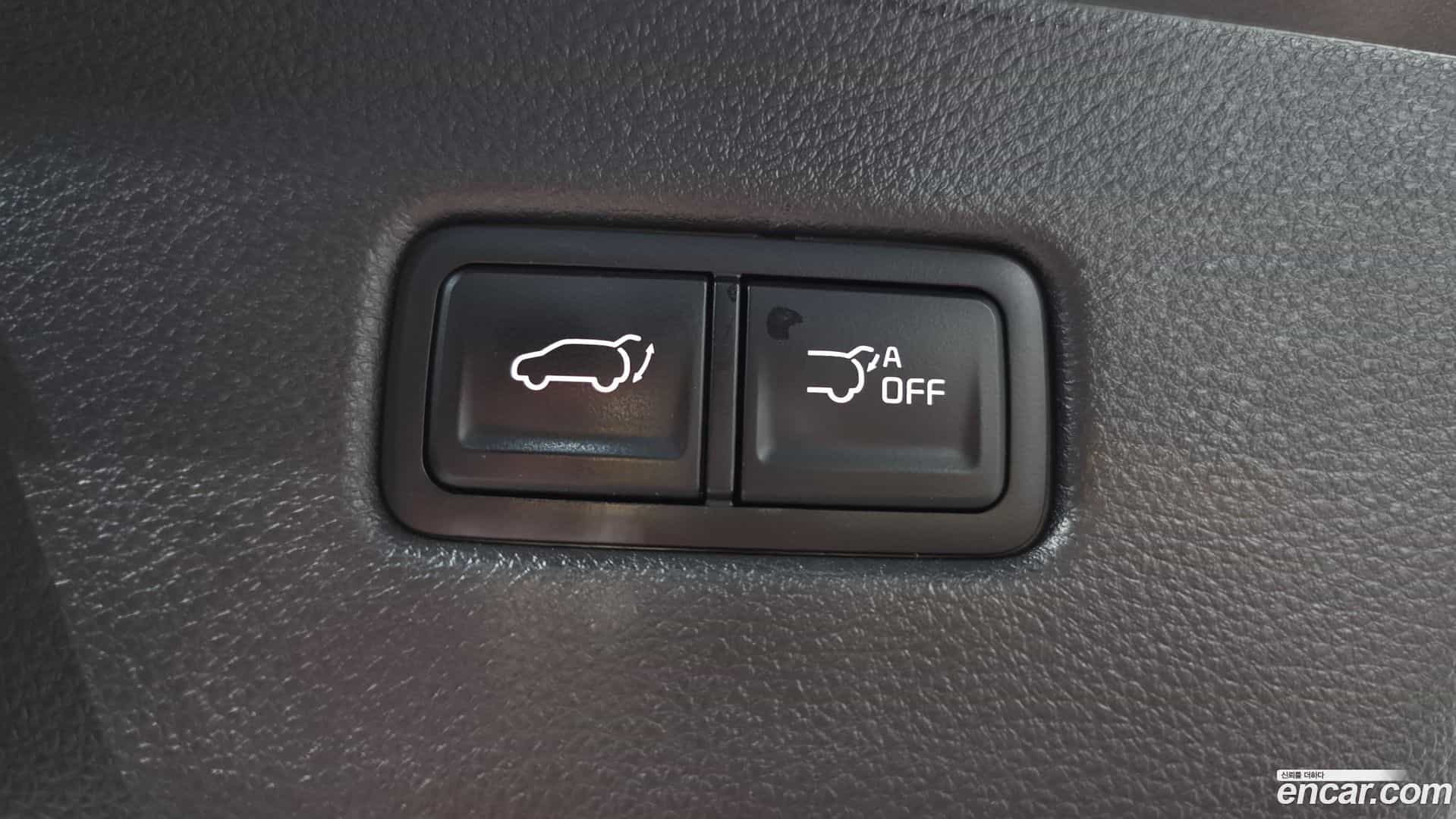 Canival Kia 2023.6-OPTION-040