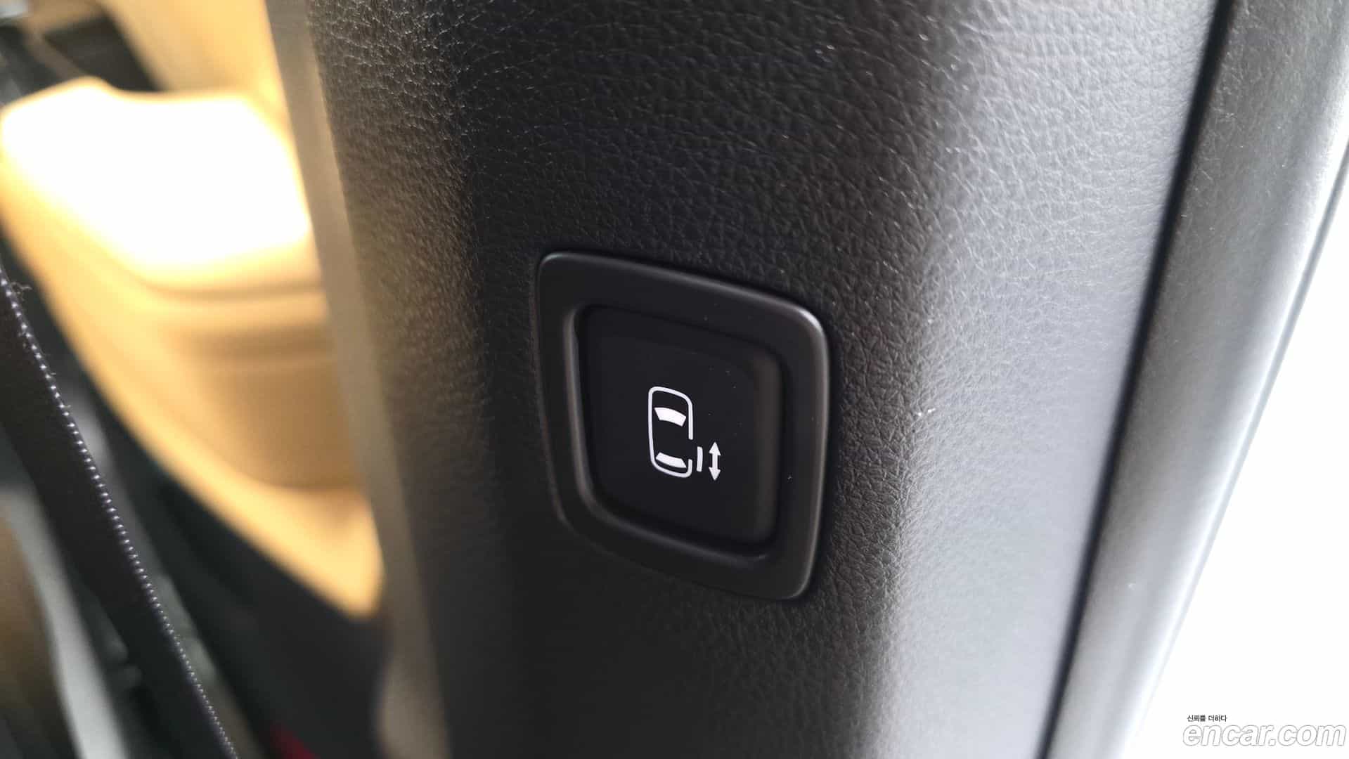 Canival Kia 2023.6-OPTION-044