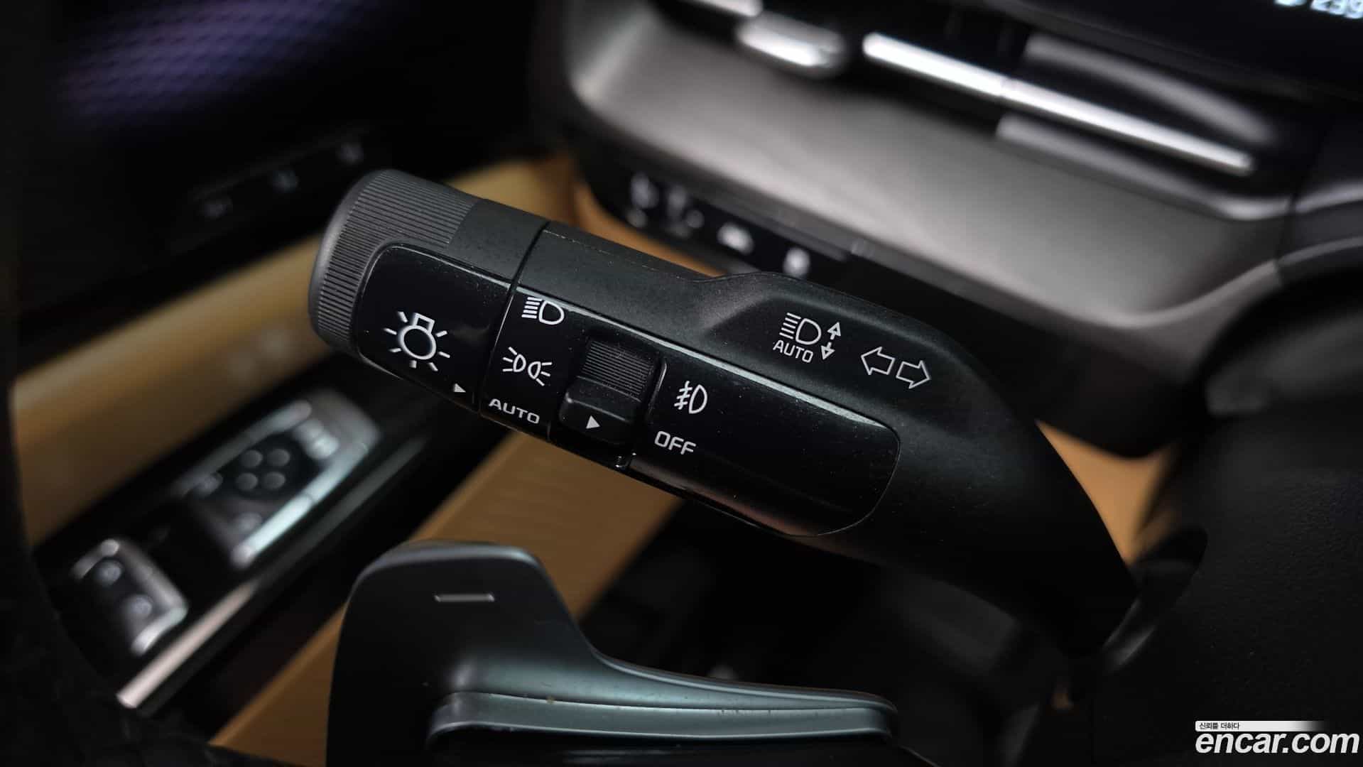 Canival Kia 2023.6-OPTION-045