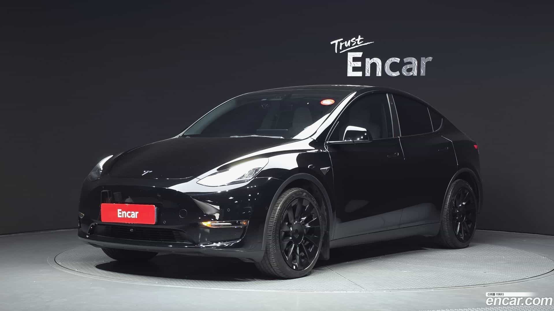 Model Y Tesla 2022.5-OUTER-001