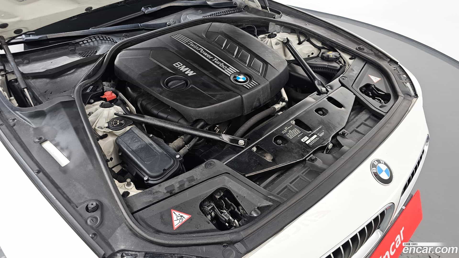 5-Series BMW 2014.7-OUTER-006