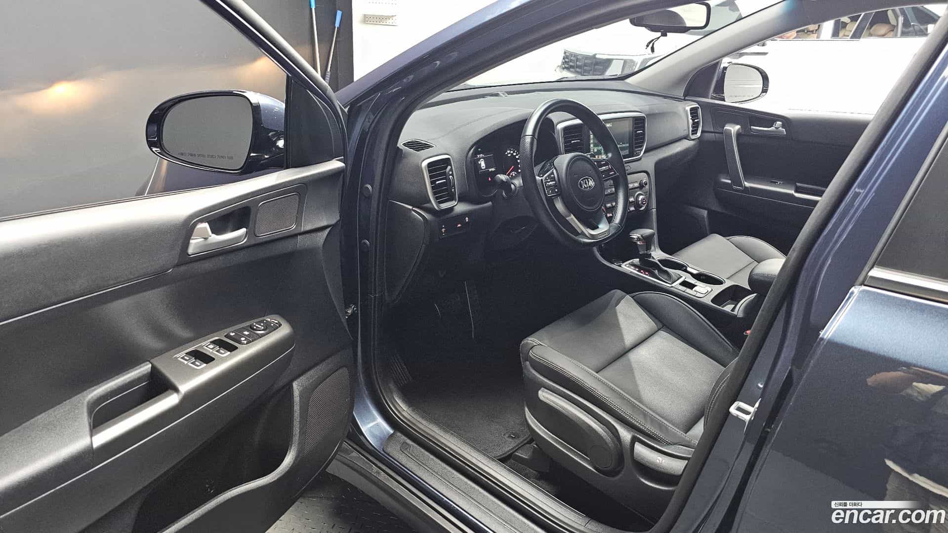 Sportage Kia 2021.0-INNER-010