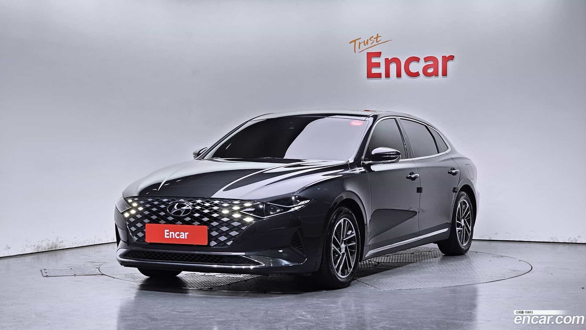 Grandeur Hyundai 2022.4-OUTER-001