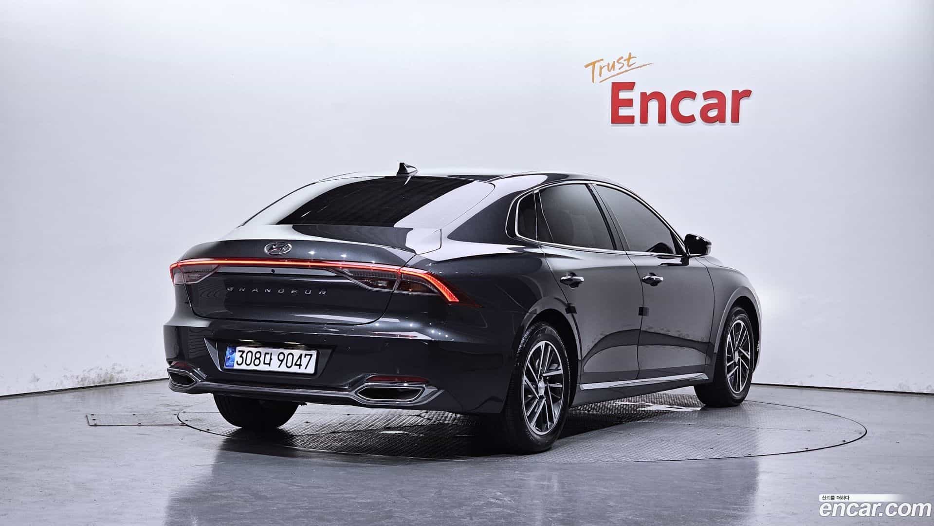 Grandeur Hyundai 2022.4-OUTER-002