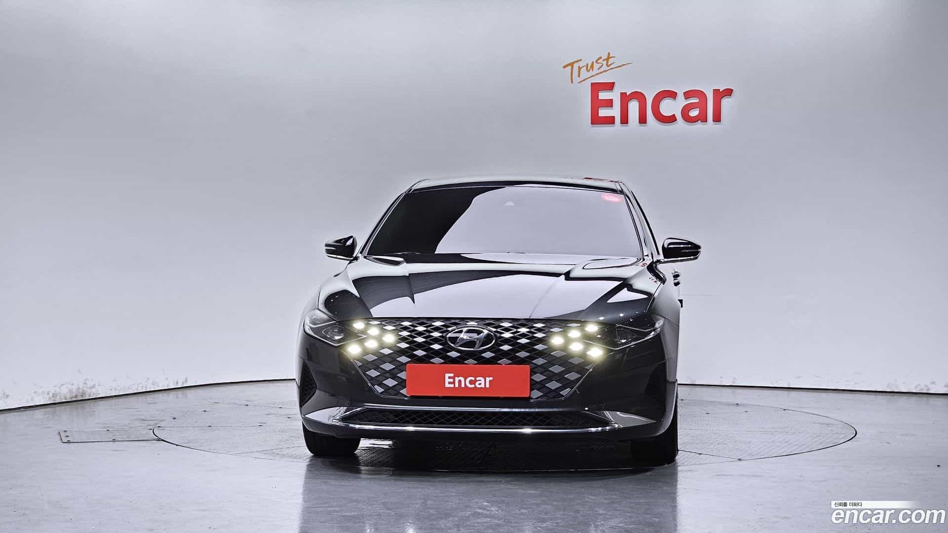 Grandeur Hyundai 2022.4-OUTER-003