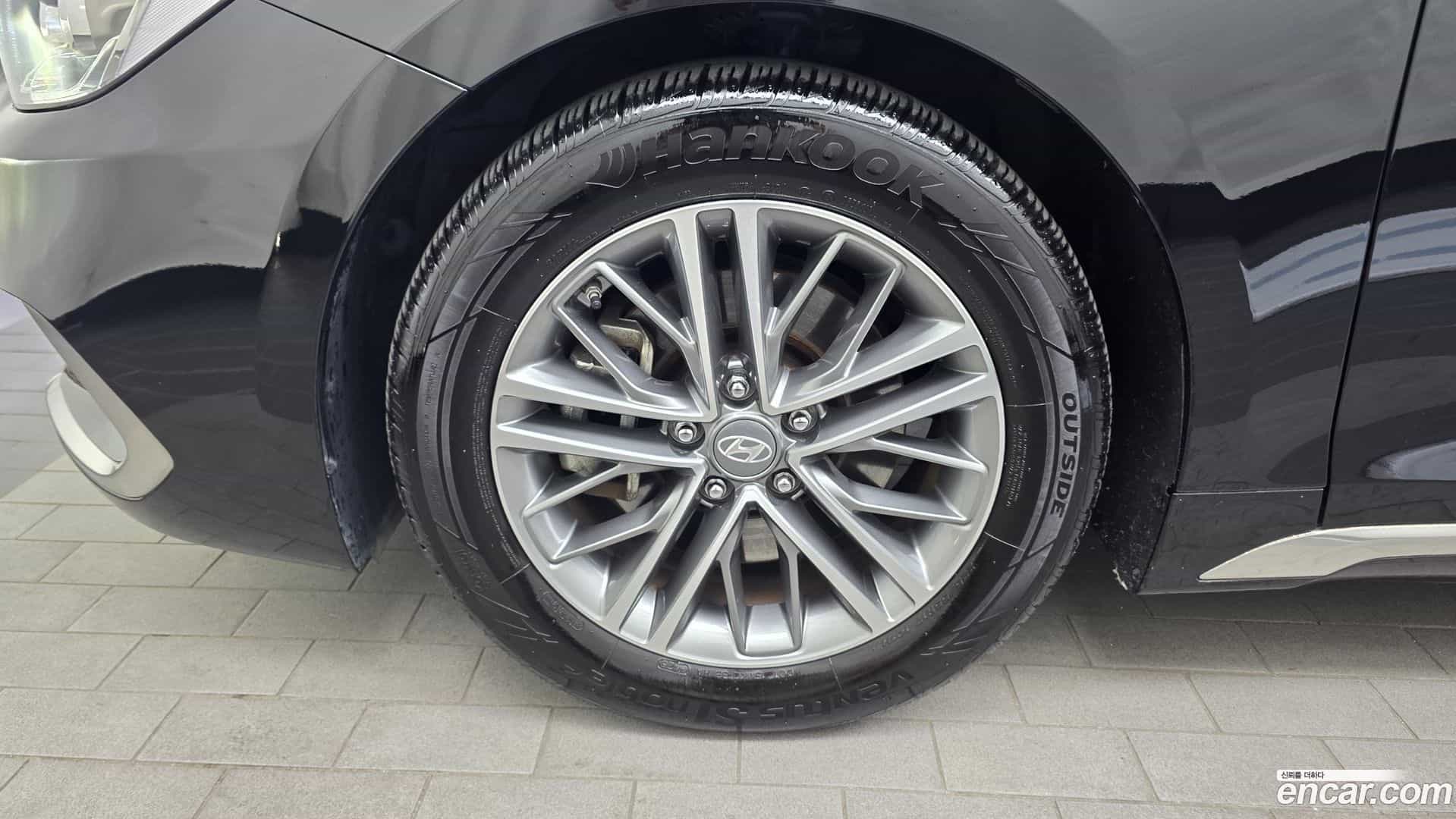 Grandeur Hyundai 2019.10-OUTER-005