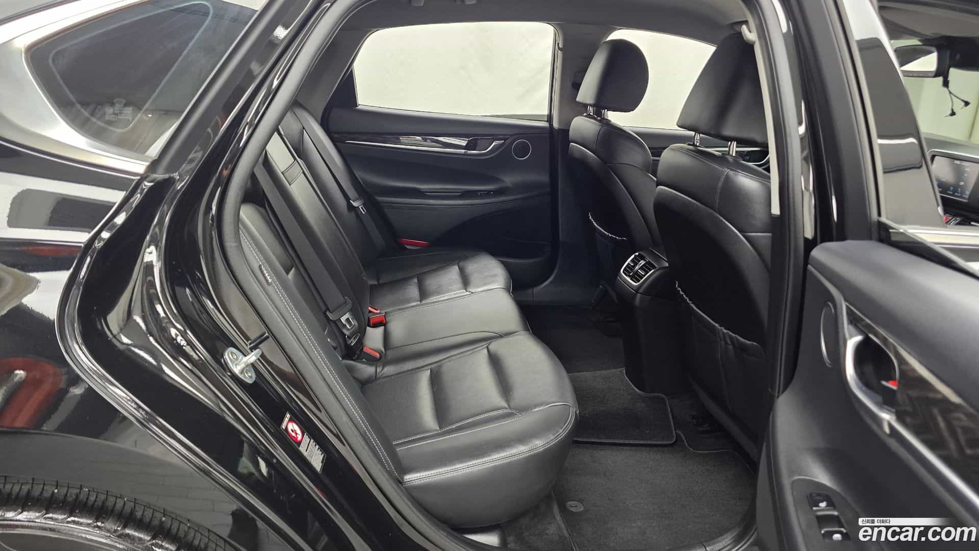 Grandeur Hyundai 2019.10-OPTION-016
