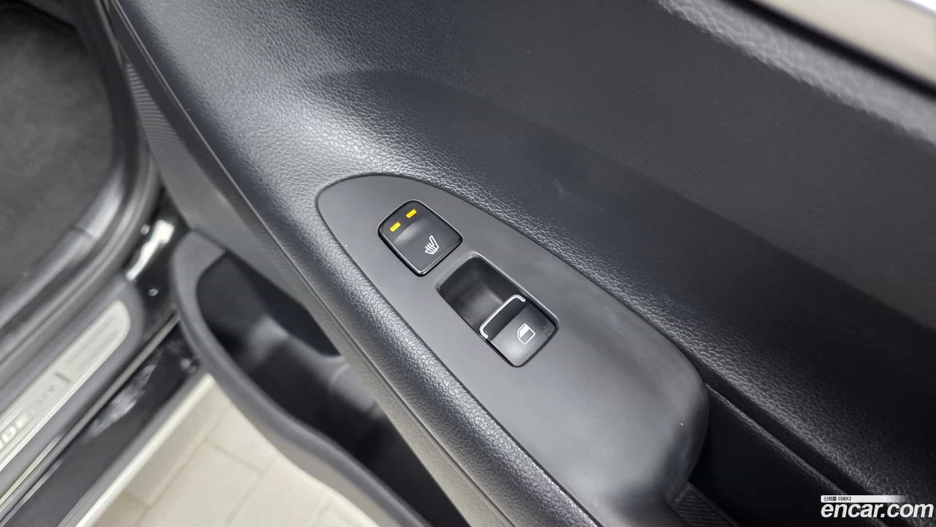 Grandeur Hyundai 2019.10-OPTION-022