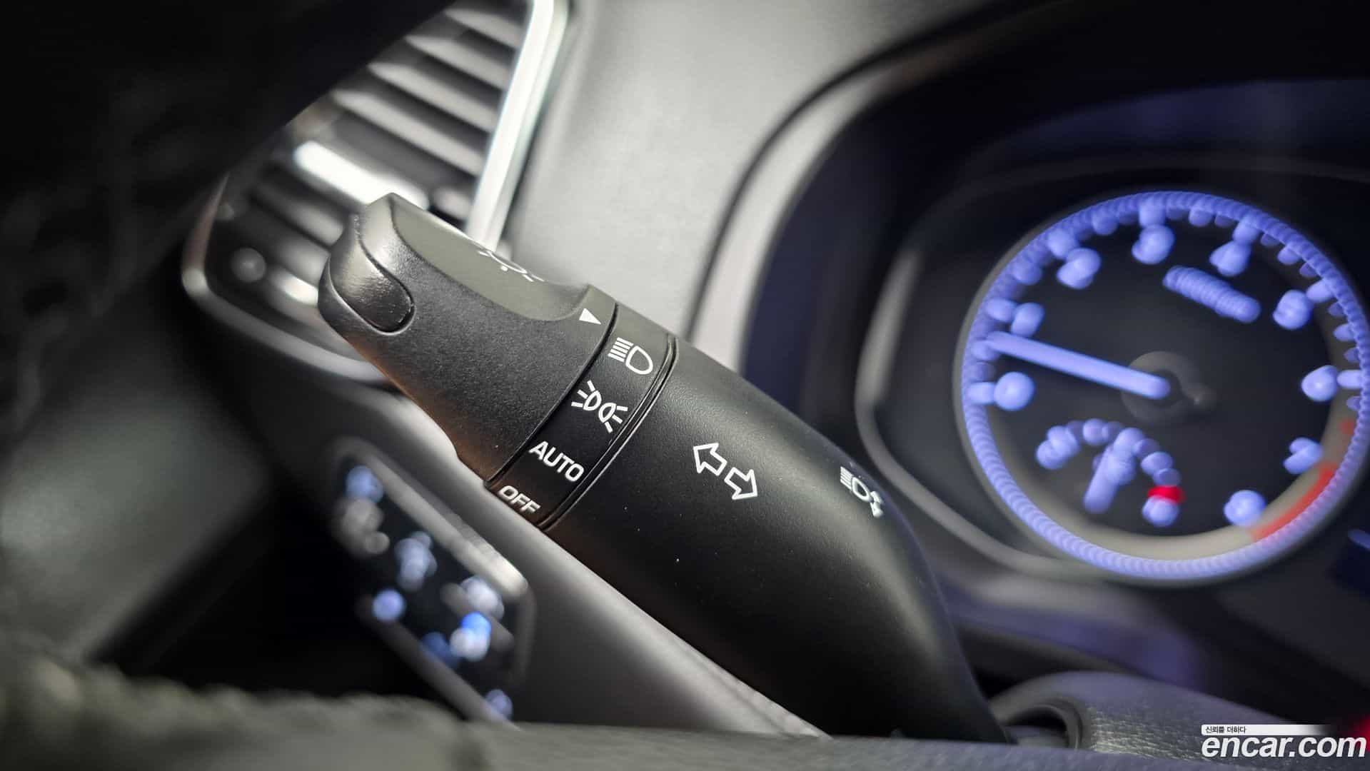 Grandeur Hyundai 2019.10-OPTION-041
