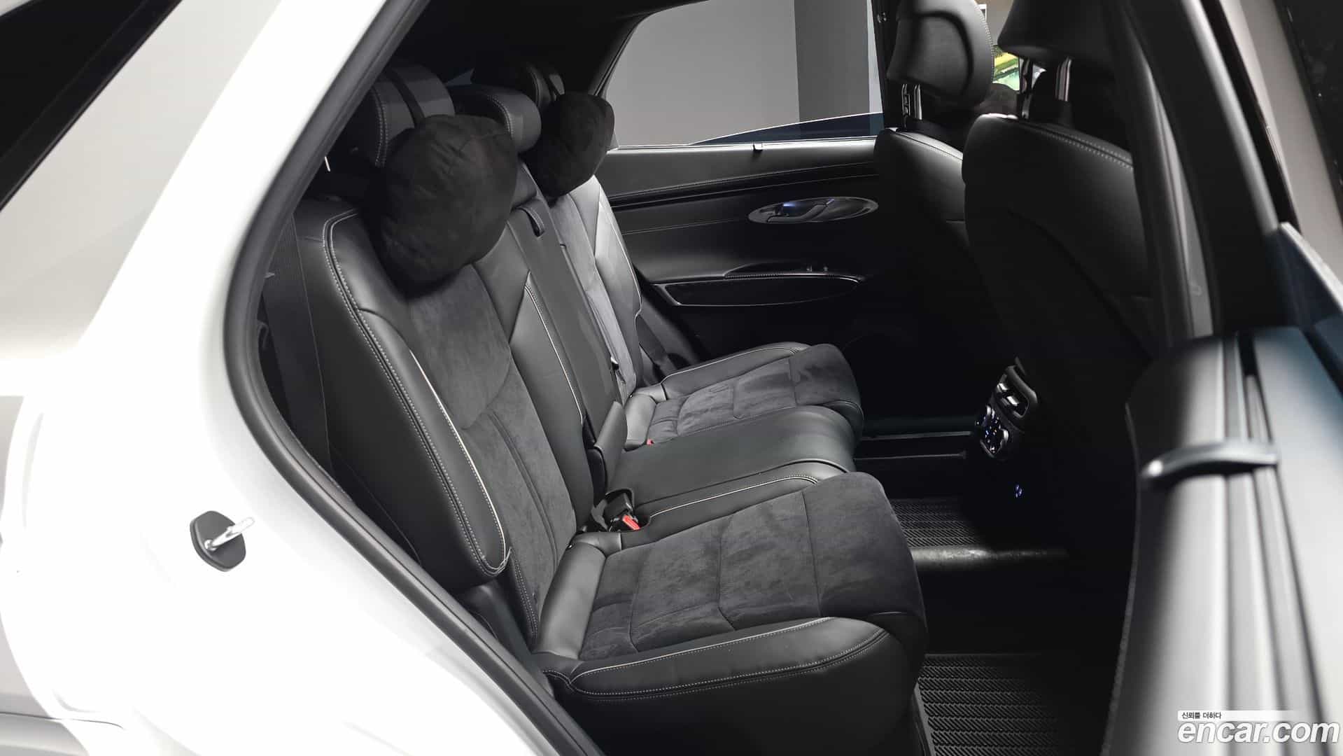 GV70 Genesis 2022.0-OPTION-016