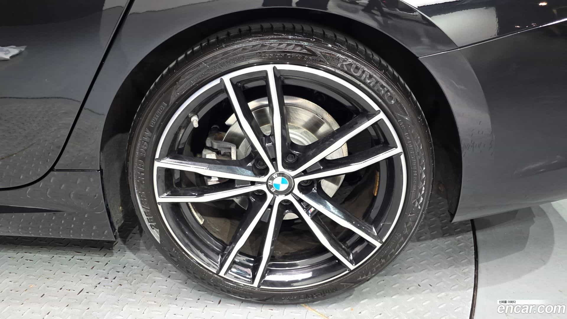 3-Series BMW 2021.4-OUTER-031