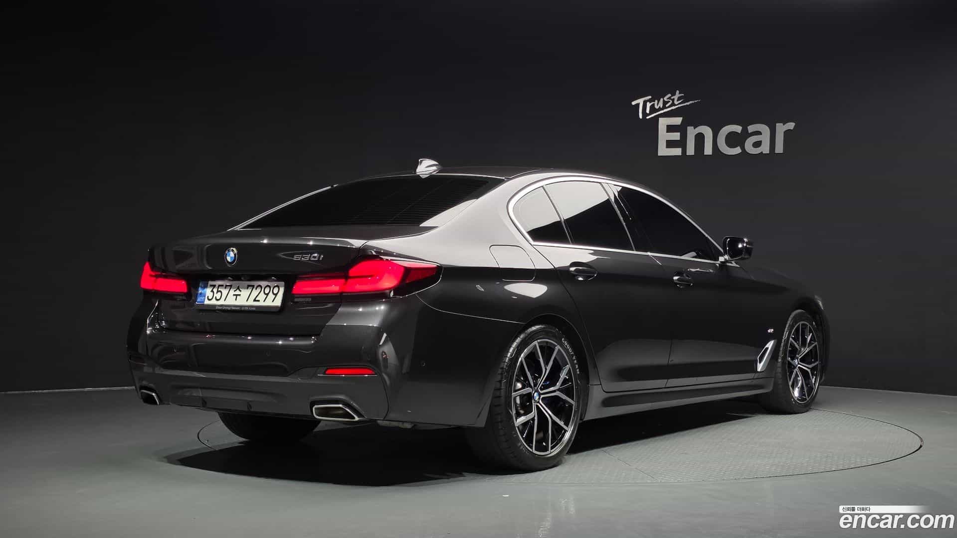 5-Series BMW 2022.11-OUTER-002