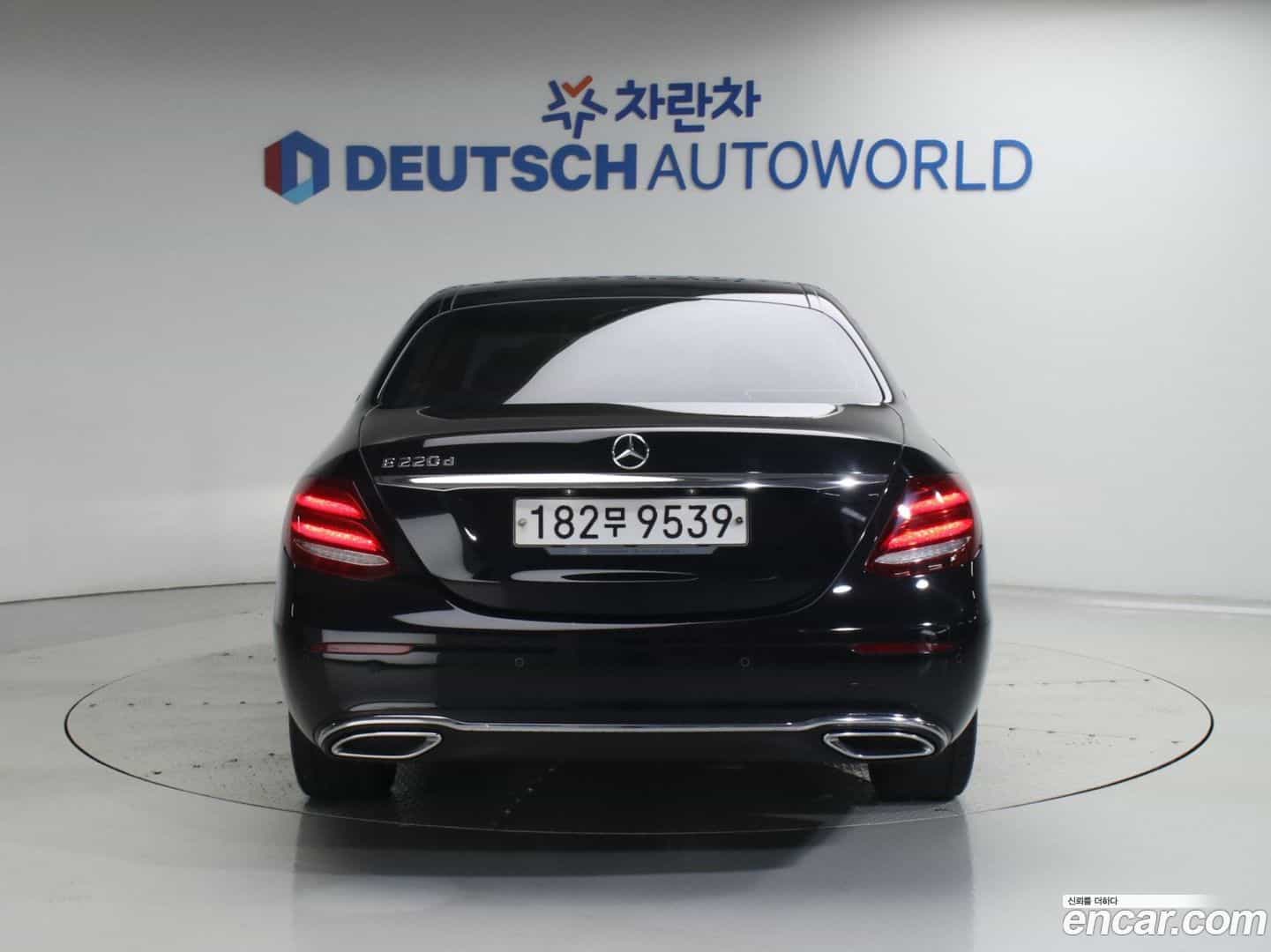 E-Class Mercedes-Benz 2019.9-OUTER-004