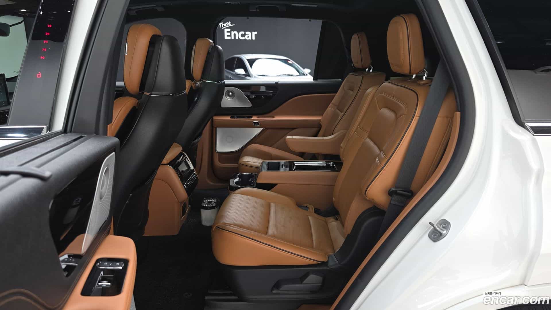 Aviator Lincoln 2023.0-OPTION-015