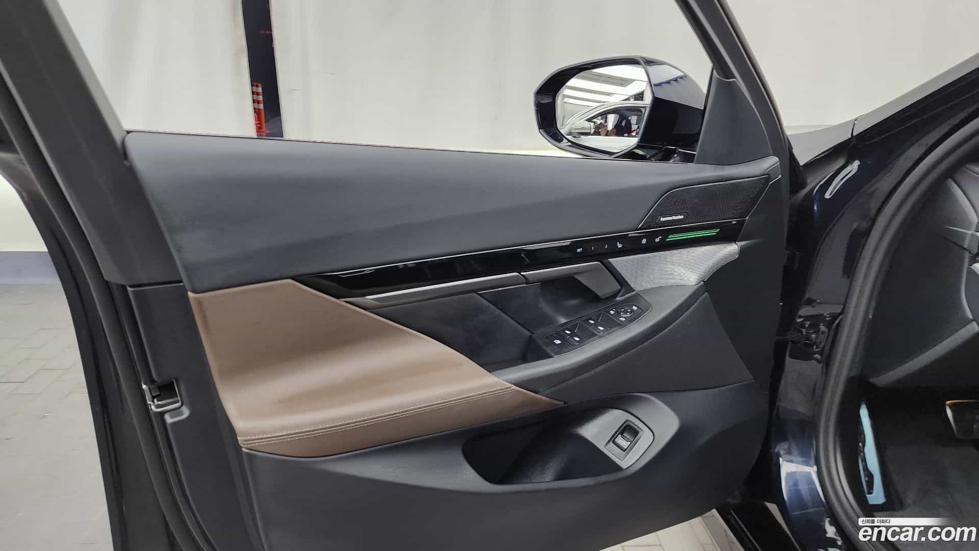 5-Series BMW 2024.6-INNER-034