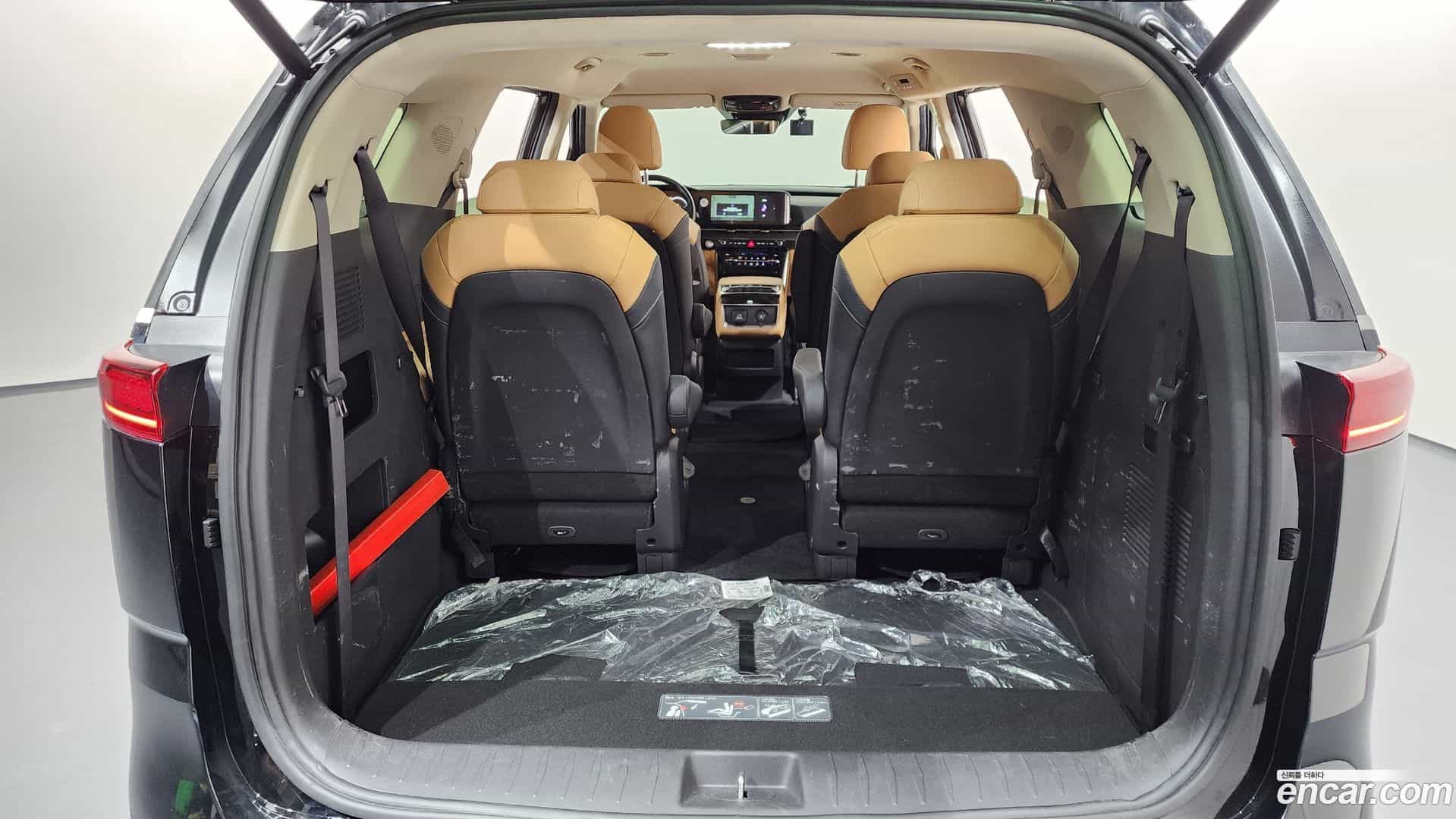 Canival Kia 2022.4-OPTION-024