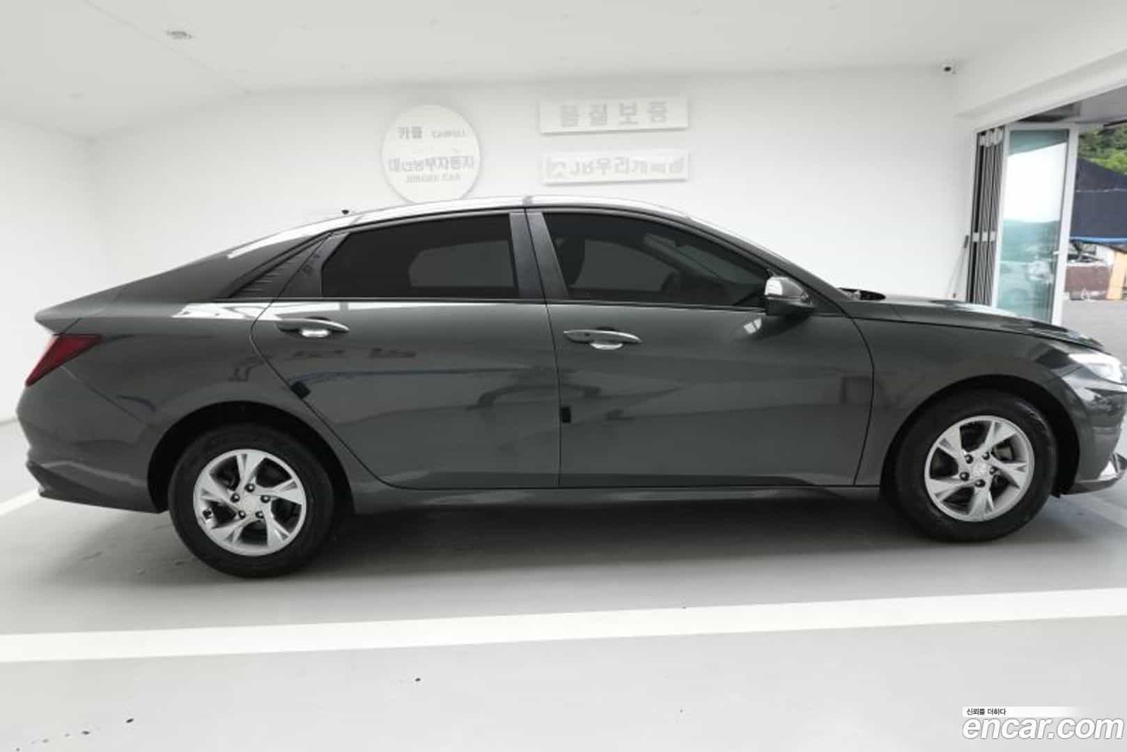 AVANTE Hyundai 2020.4-OUTER-005