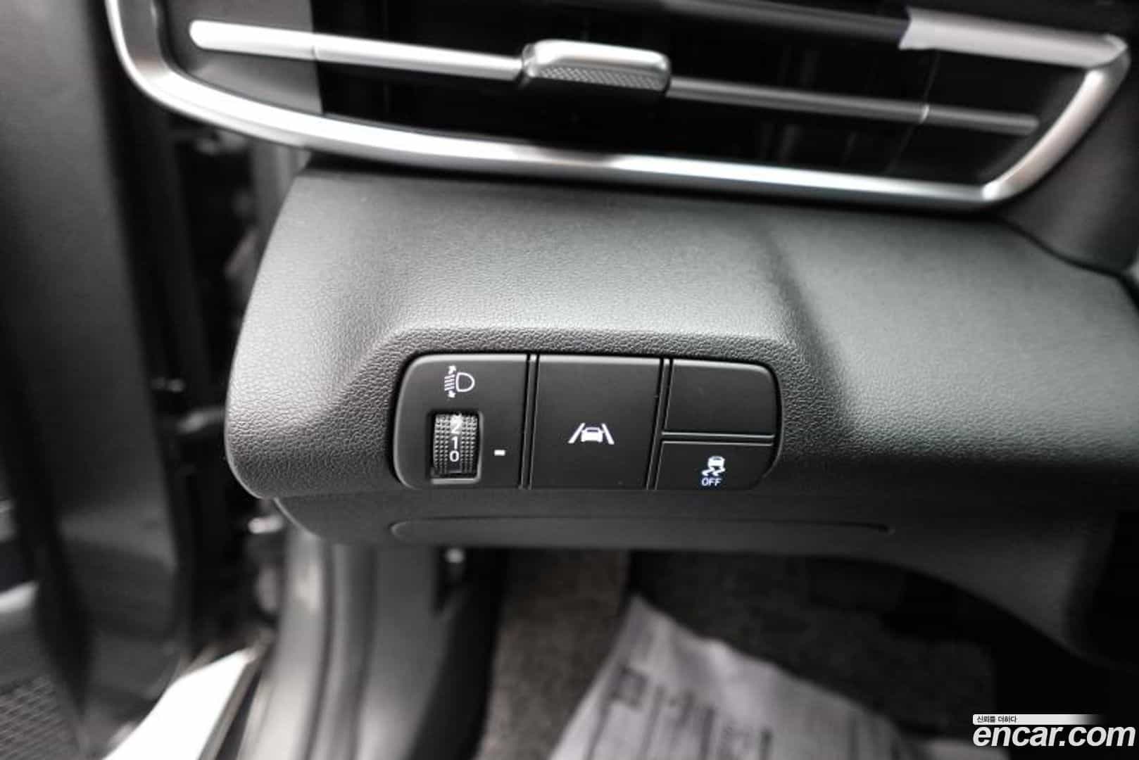 AVANTE Hyundai 2020.4-OPTION-019