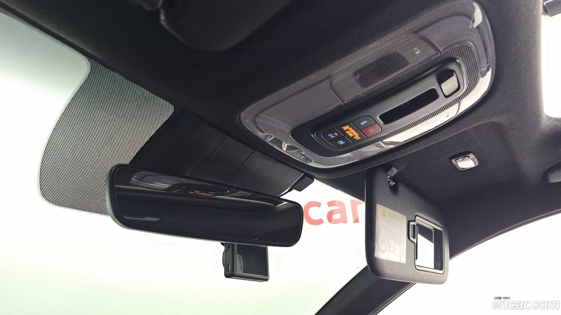 AVANTE Hyundai 2022.2-OPTION-040