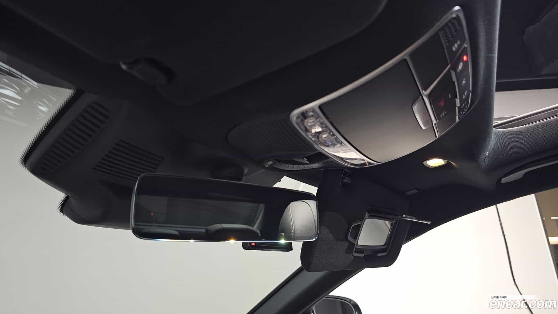 S-Class Mercedes-Benz 2019.11-OPTION-041