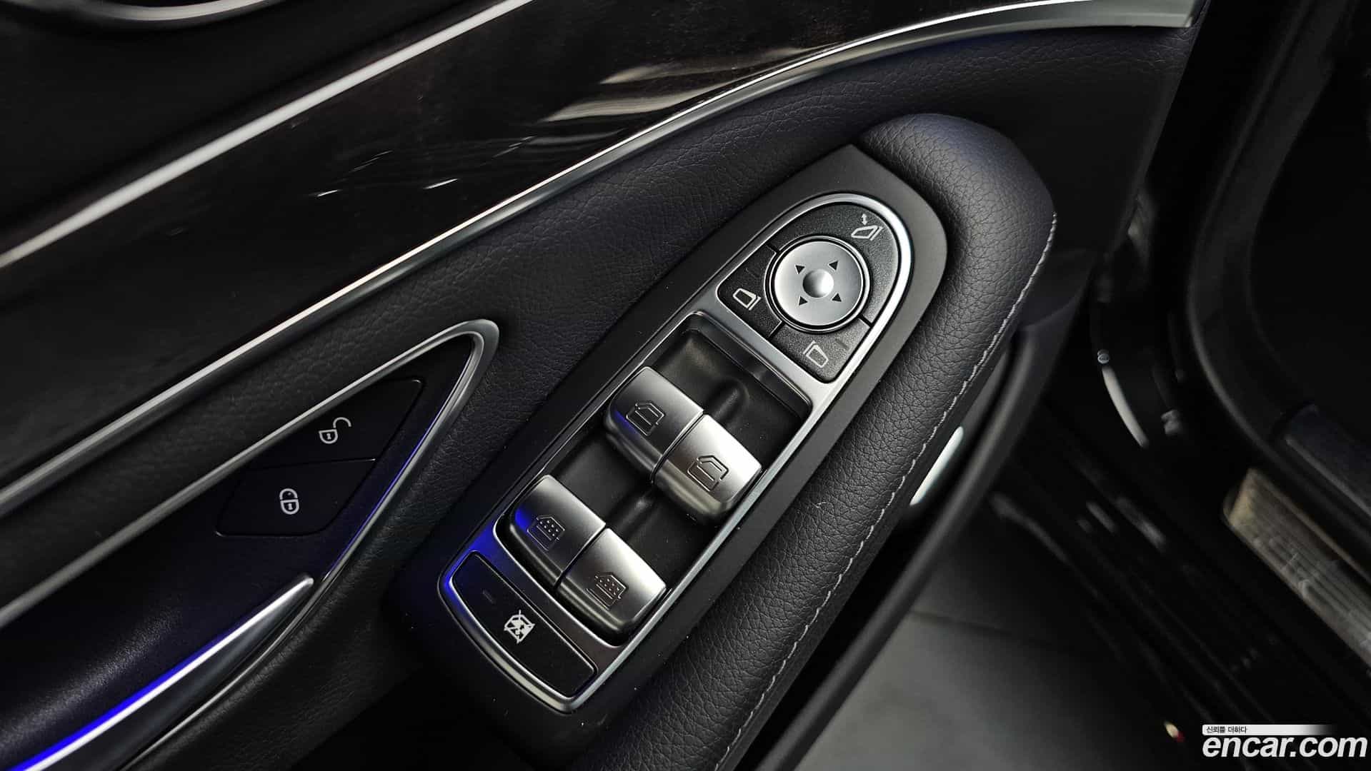 S-Class Mercedes-Benz 2019.11-OPTION-051