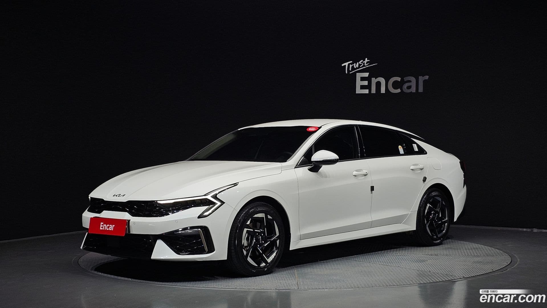 Main__Slider__Photo:K5 Kia 2026.1-0