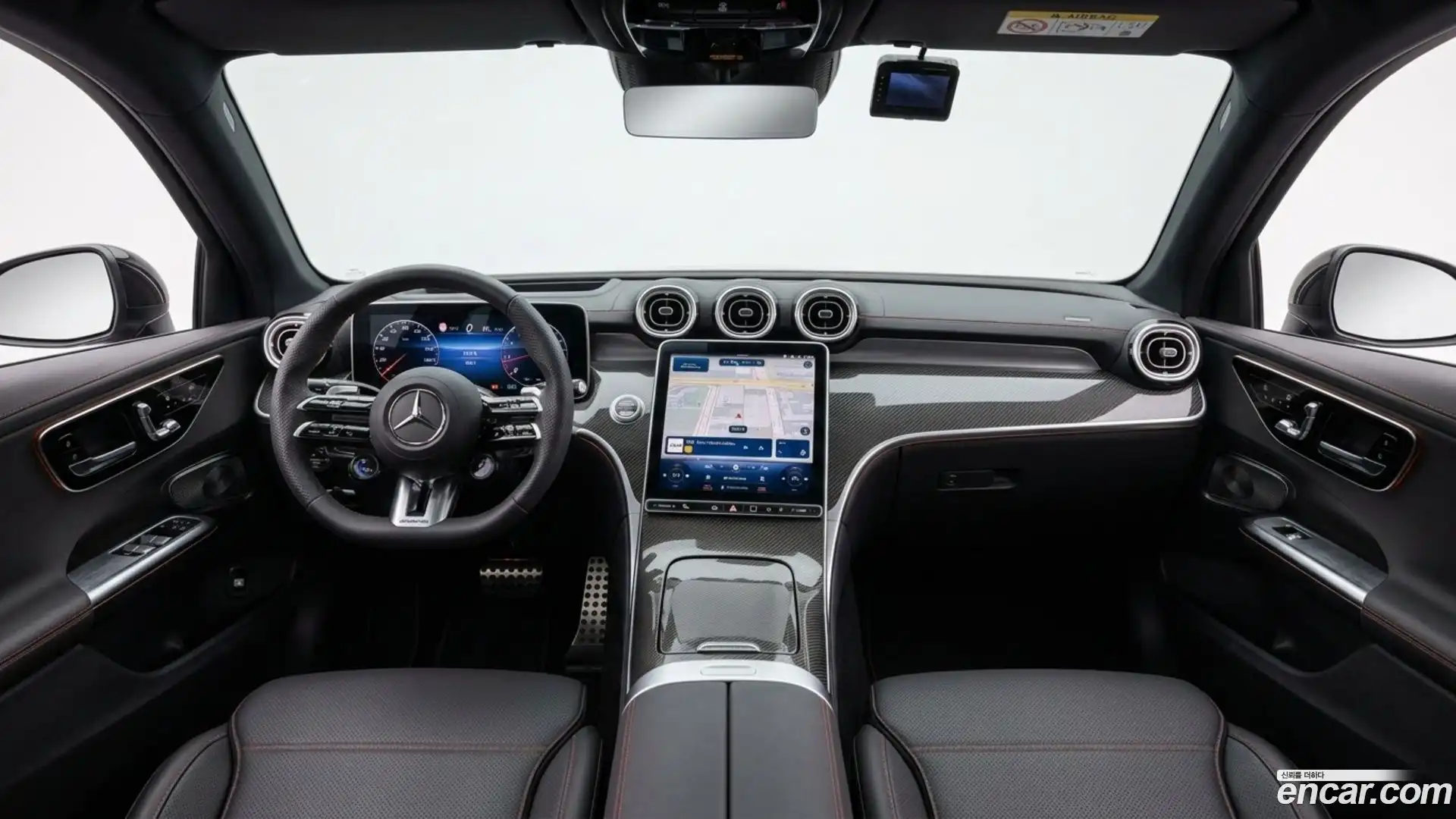 GLC-Class Mercedes-Benz 2026.1-INNER-007